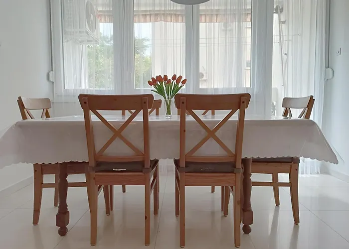 Daret 3 Bdr Apartment Split